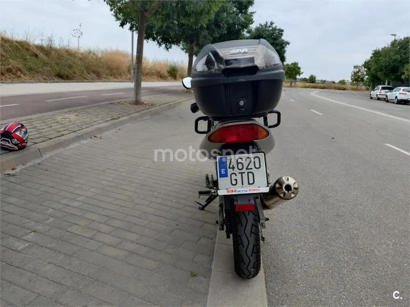 Yamaha YBR250 - Vista 4