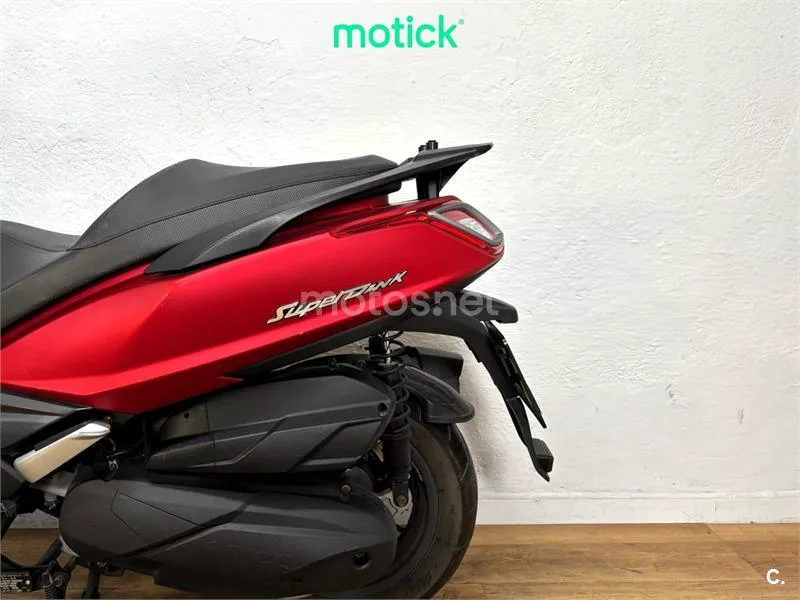 Kymco Super Dink 350 – Vista 9