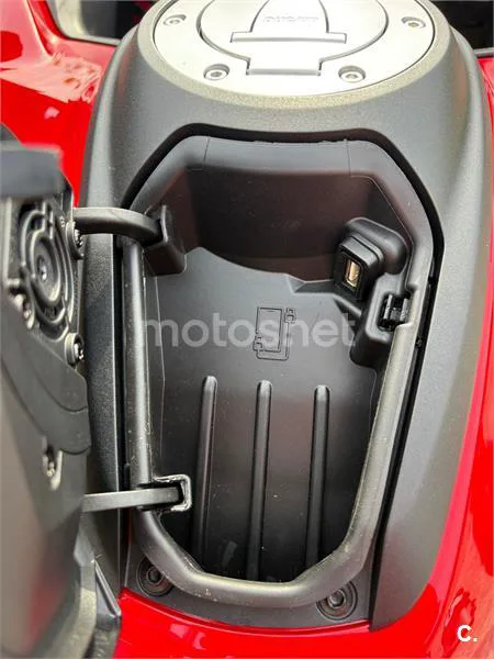 Ducati Multistrada V4 – Vista 8