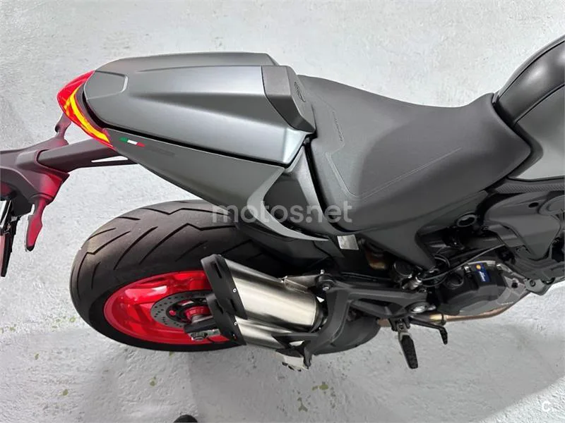 Ducati Monster – Vista 17