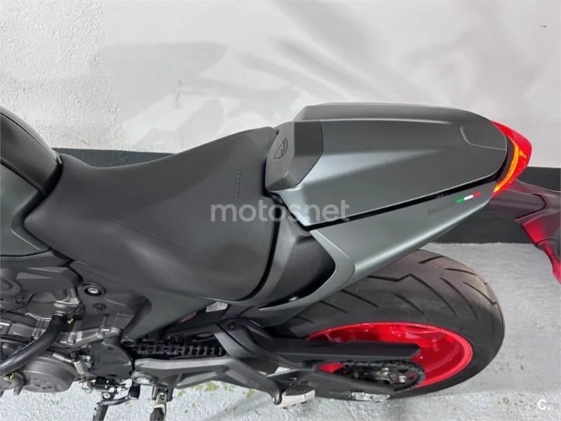 Ducati Monster – Vista 19