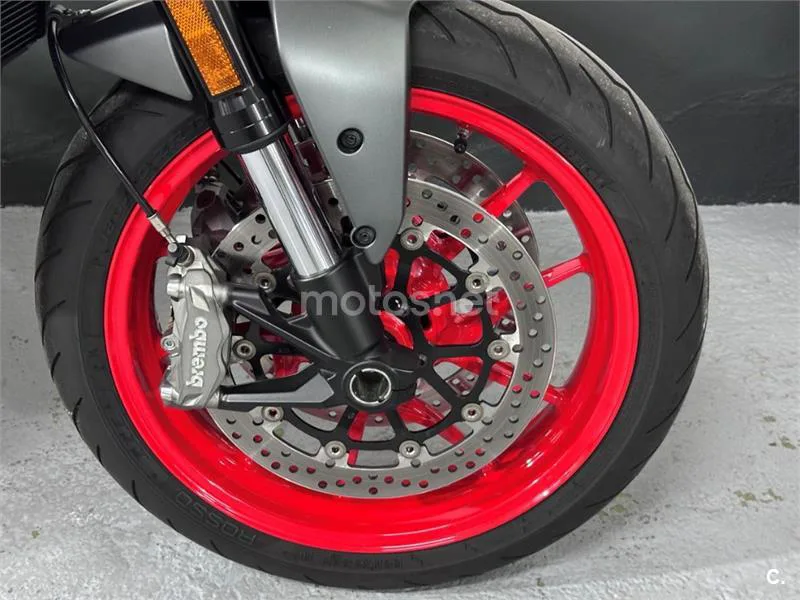 Ducati Monster – Vista 33