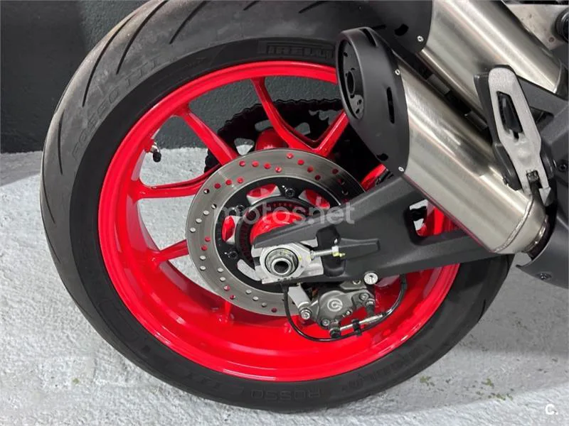 Ducati Monster – Vista 34