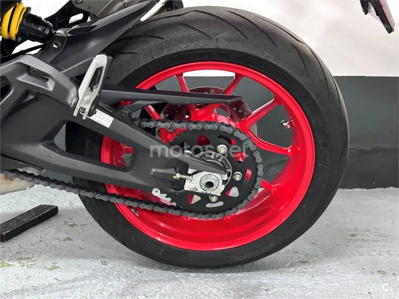 Ducati Monster – Vista 35
