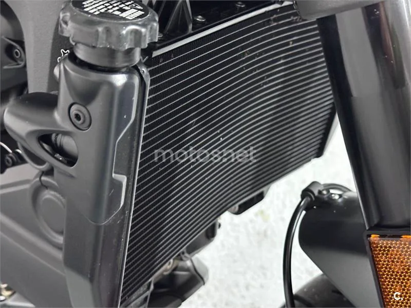 Ducati Monster – Vista 38