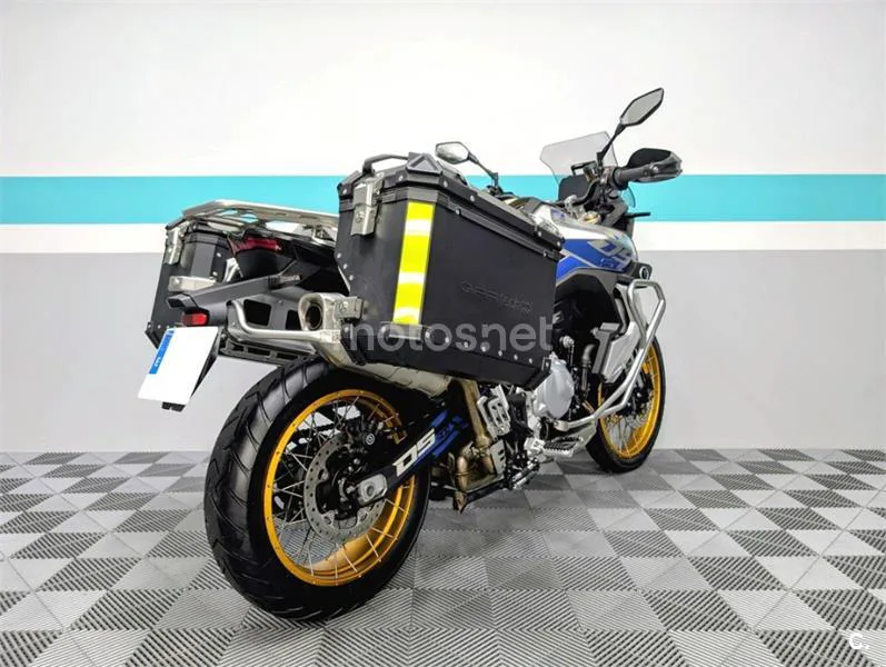 Voge 900 DSX – Vista 7