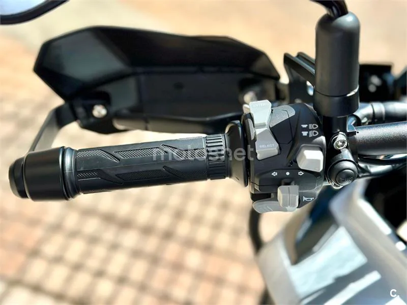 Benelli TRK 702 – Vista 13