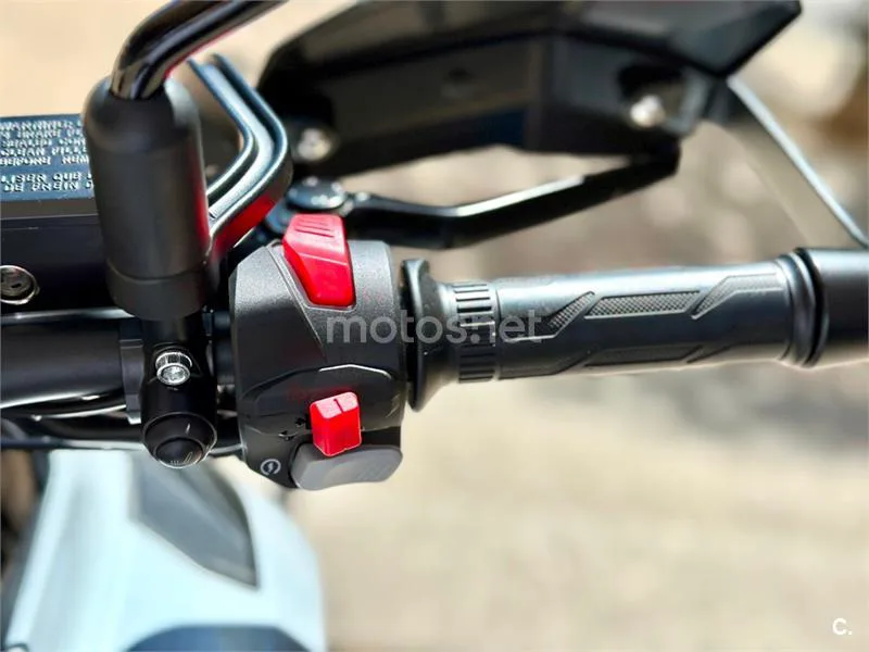 Benelli TRK 702 – Vista 14
