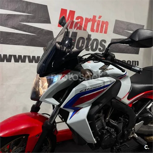 Honda CB 650 F – Vista 9