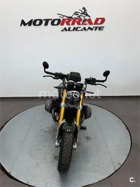 BMW R 12 NineT – Vista 22
