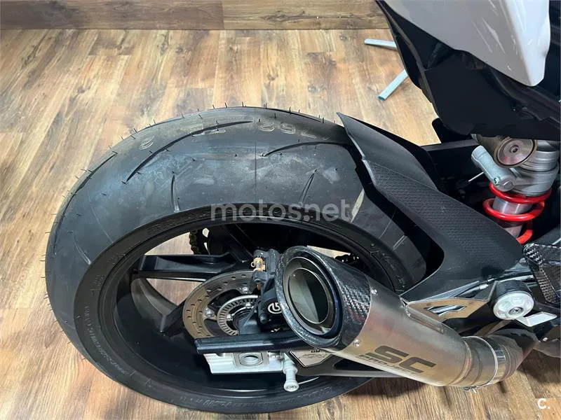 BMW S 1000 RR – Vista 4