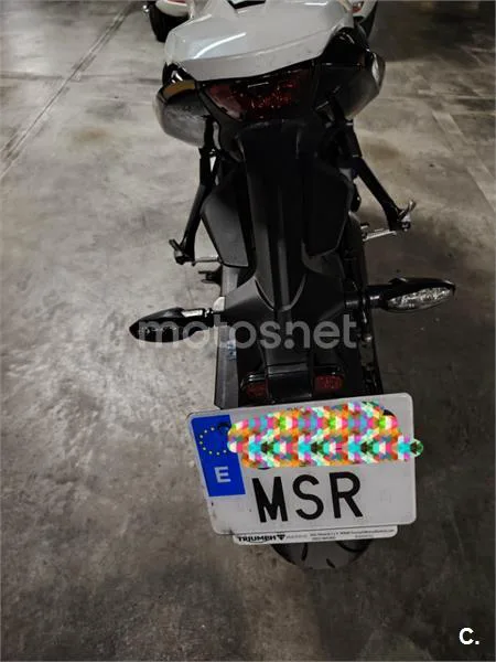 Triumph Daytona 660 – Vista 5