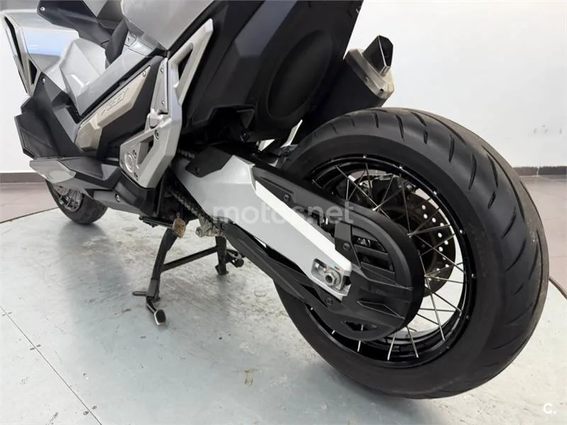Honda X-ADV – Vista 9