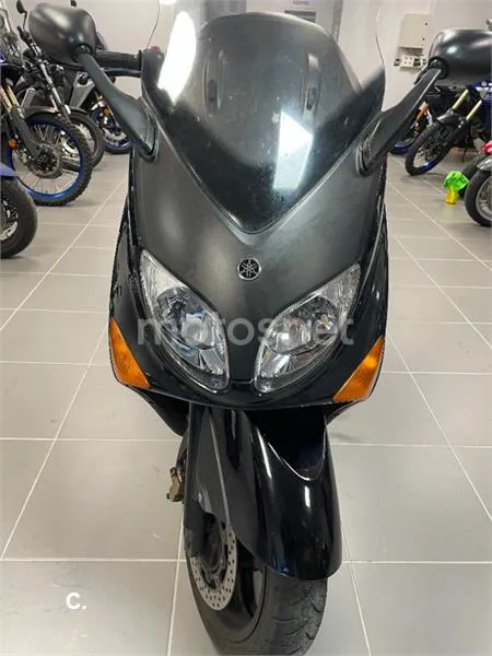 Yamaha TMAX 500 – Vista 4