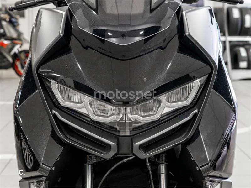 BMW C 400 GT – Vista 12