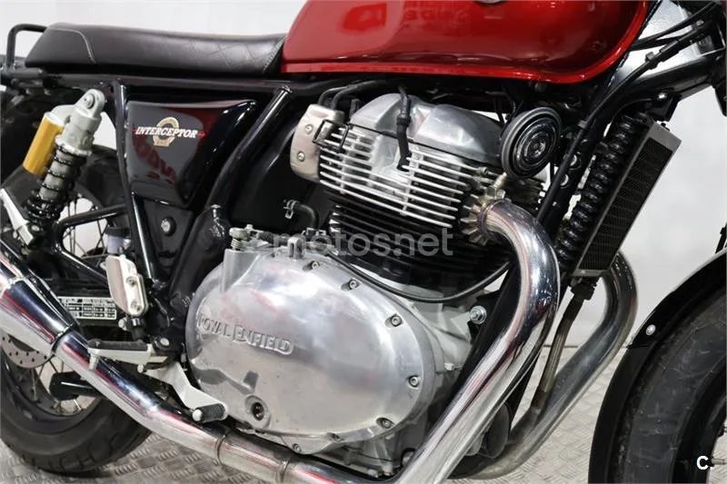Royal Enfield Continental GT 650 – Vista 12