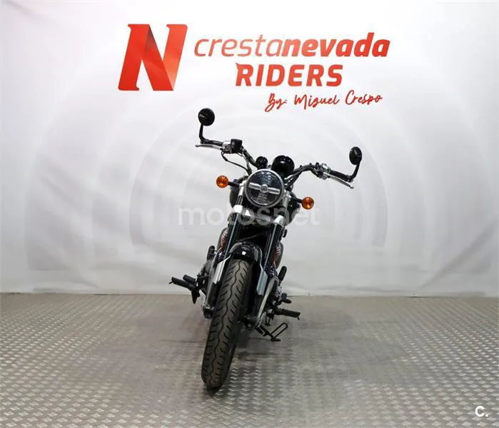 Royal Enfield Super Meteor 650 – Vista 5