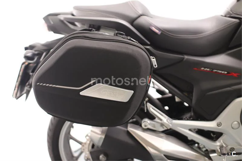 Honda NC 750 X – Vista 8