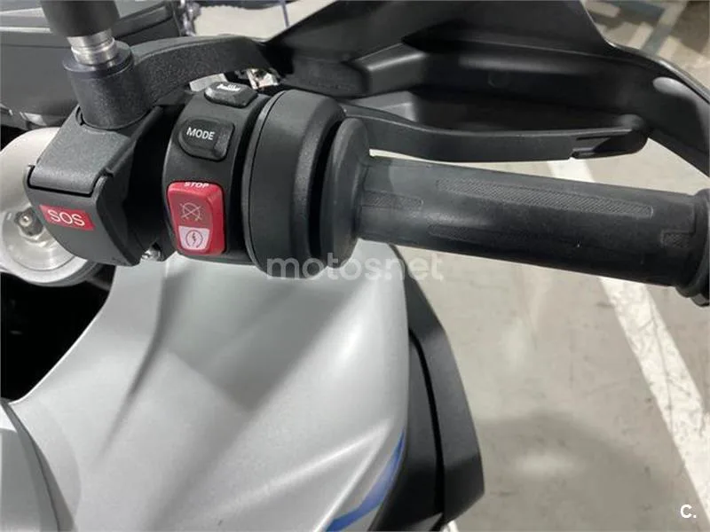 BMW F 900 GS – Vista 8