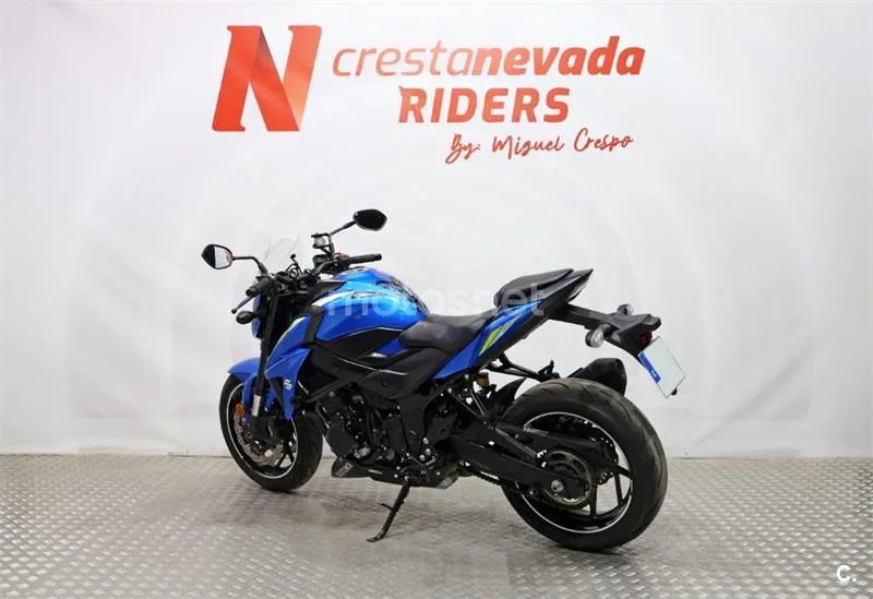 Suzuki GSX-S750 – Vista 10
