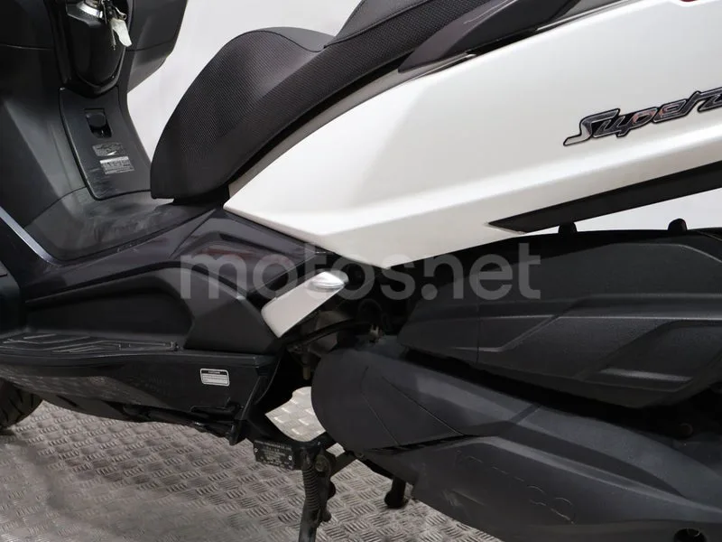 Kymco Super Dink 350 - Vista 14