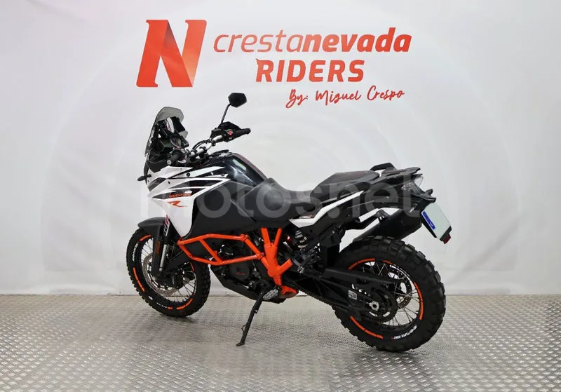 KTM 1090 Adventure – Vista 10