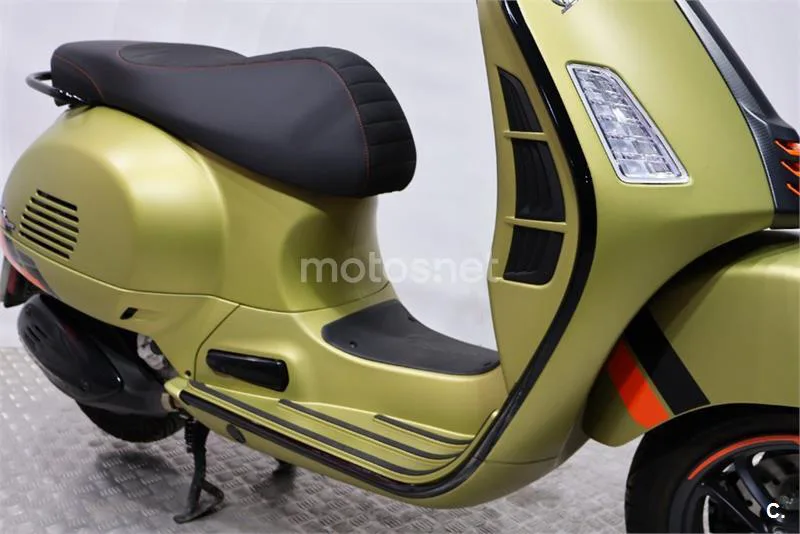 Vespa GTS 310 E5+ – Vista 12