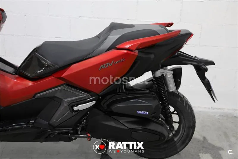 Honda ADV 350 – Vista 14