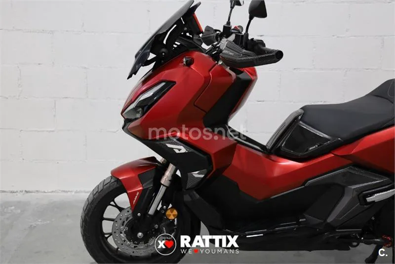 Honda ADV 350 – Vista 7