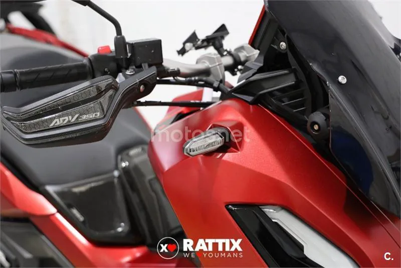 Honda ADV 350 – Vista 10