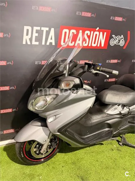 Suzuki Burgman 650 Executive – Vista 3