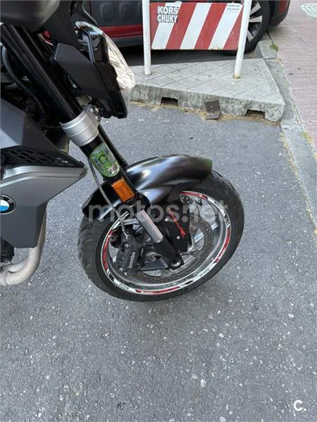 BMW F 900 R – Vista 16