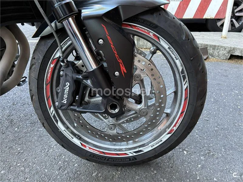 BMW F 900 R – Vista 29