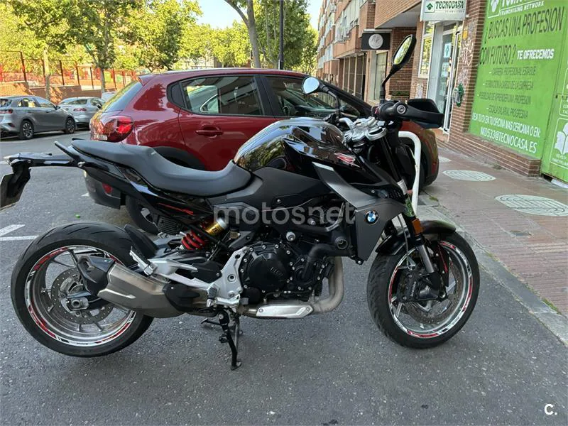 BMW F 900 R – Vista 30