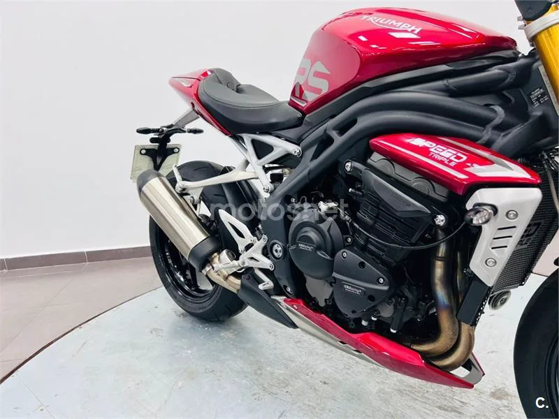 Triumph Speed Triple – Vista 17