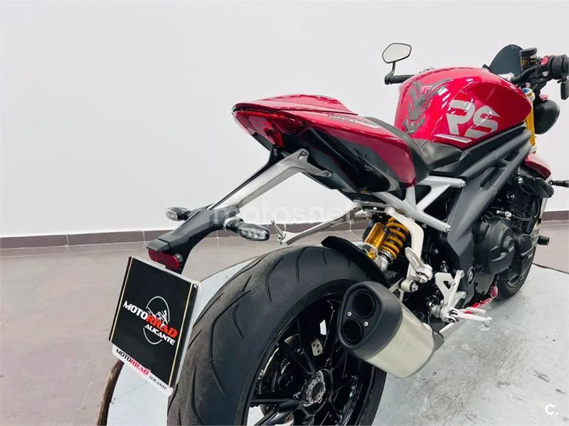 Triumph Speed Triple – Vista 6