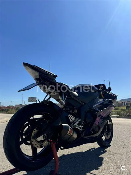 Yamaha R6 – Vista 3
