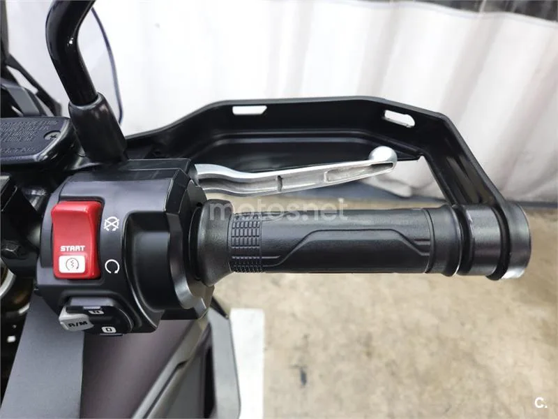 Honda X-ADV – Vista 10