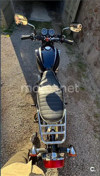 Kawasaki W 800 – Vista 6