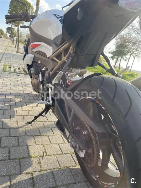 BMW S 1000 R – Vista 12