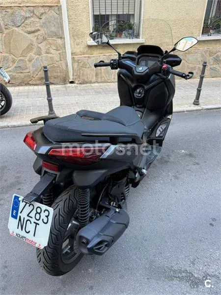 Yamaha XMAX 125 – Vista 4