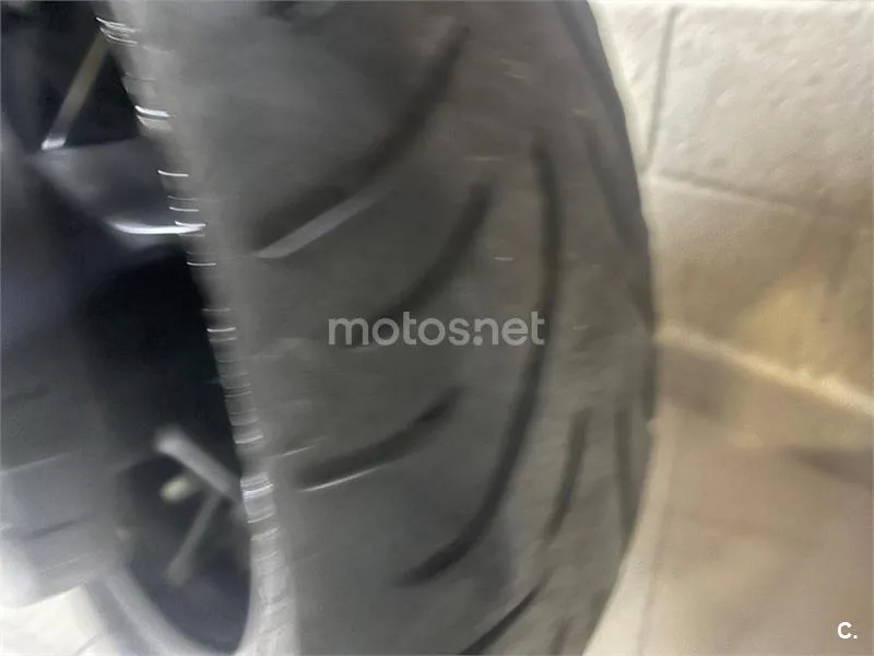 Honda Forza 750 – Vista 12