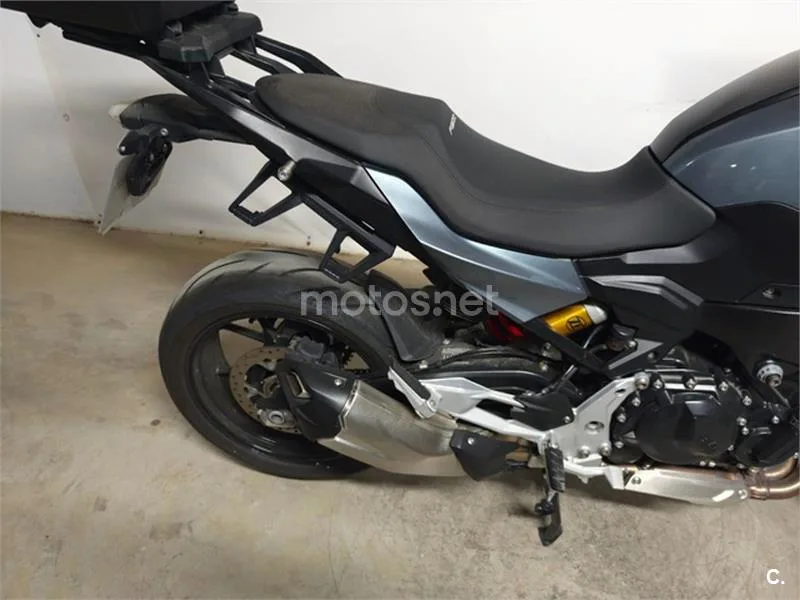 BMW F 900 R – Vista 8