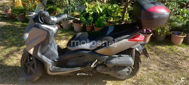 Yamaha XMAX 125 – Vista 4
