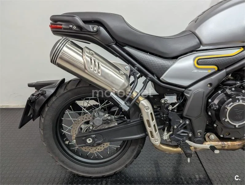 Voge 525 ACX – Vista 8