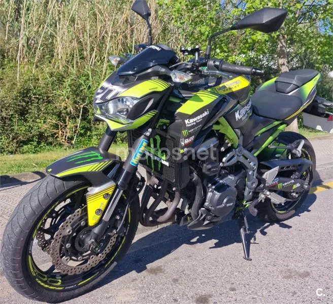 Kawasaki Z 900 – Vista 2