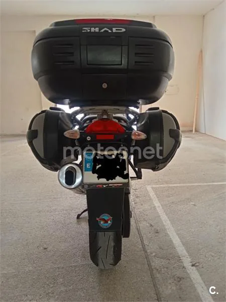 BMW F 800 ST - Vista 13