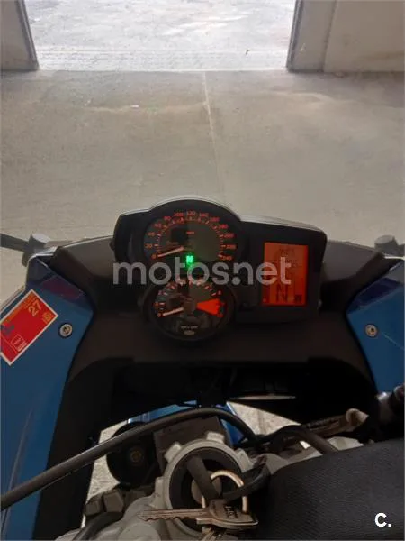 BMW F 800 ST - Vista 14