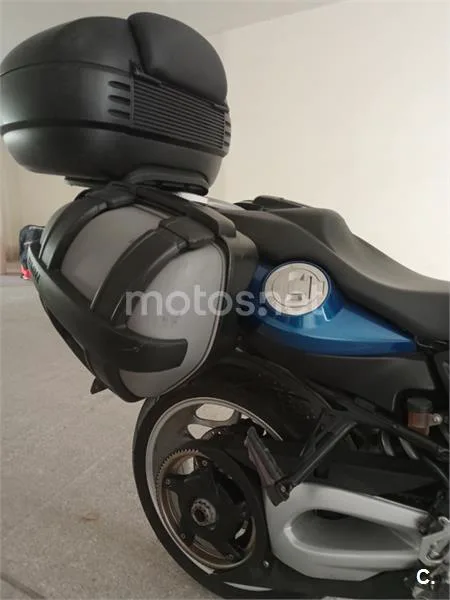 BMW F 800 ST - Vista 16