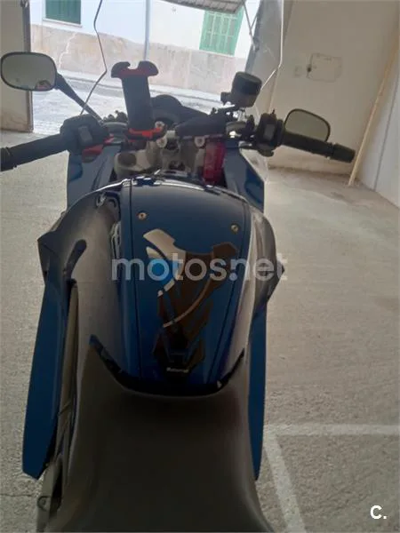 BMW F 800 ST - Vista 10